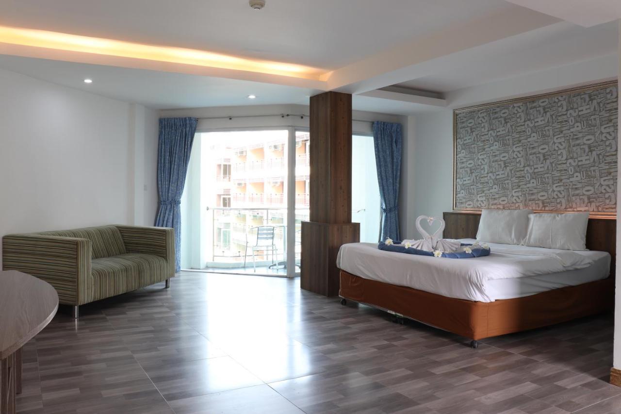 Dragon Beach Resort Jomtien Pattaya Bagian luar foto