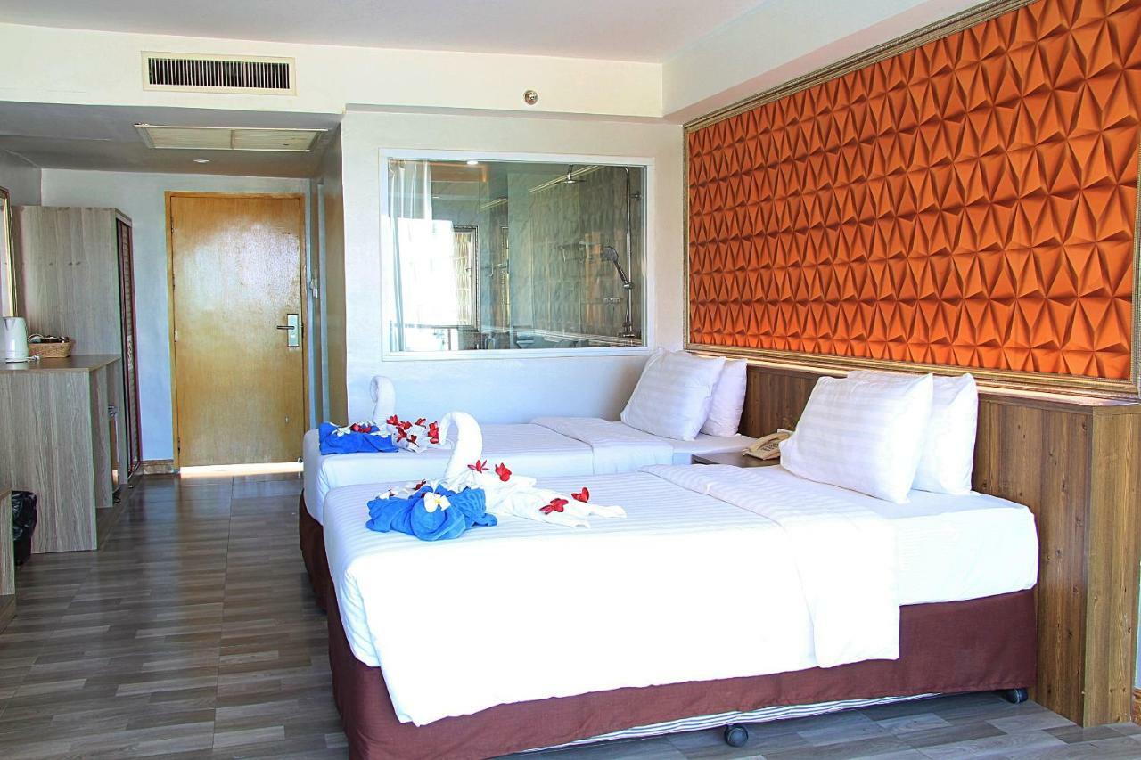 Dragon Beach Resort Jomtien Pattaya Bagian luar foto
