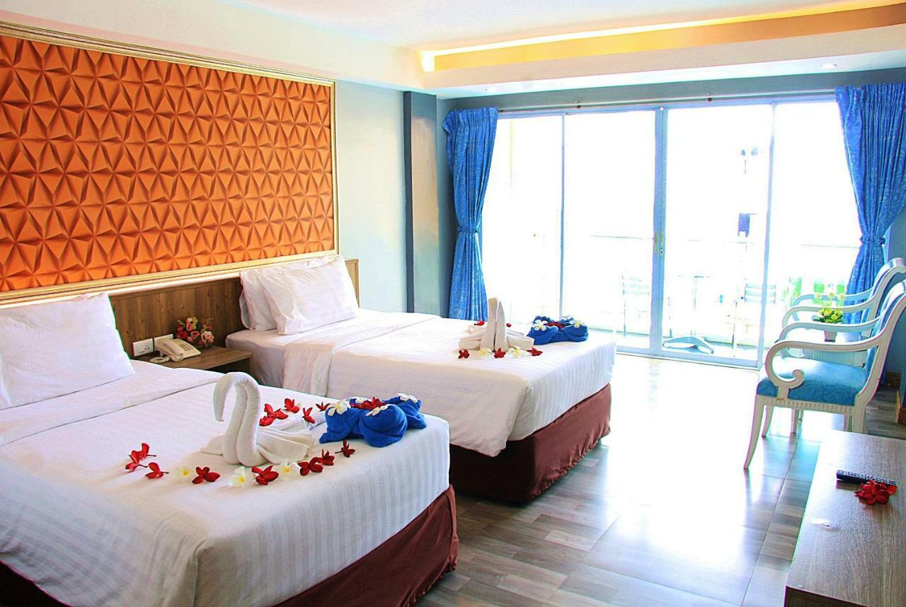 Dragon Beach Resort Jomtien Pattaya Bagian luar foto