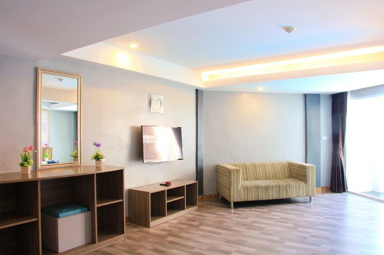 Dragon Beach Resort Jomtien Pattaya Bagian luar foto