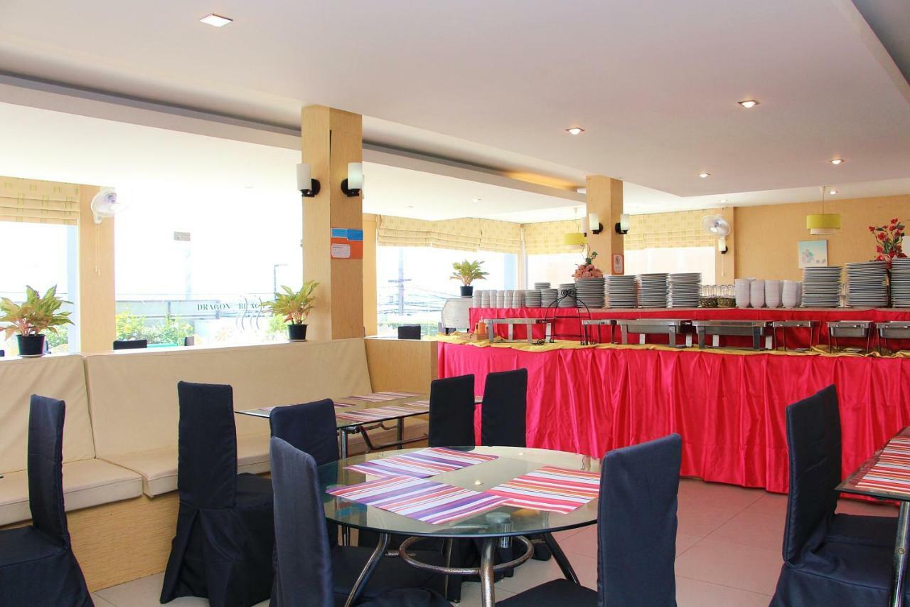 Dragon Beach Resort Jomtien Pattaya Bagian luar foto