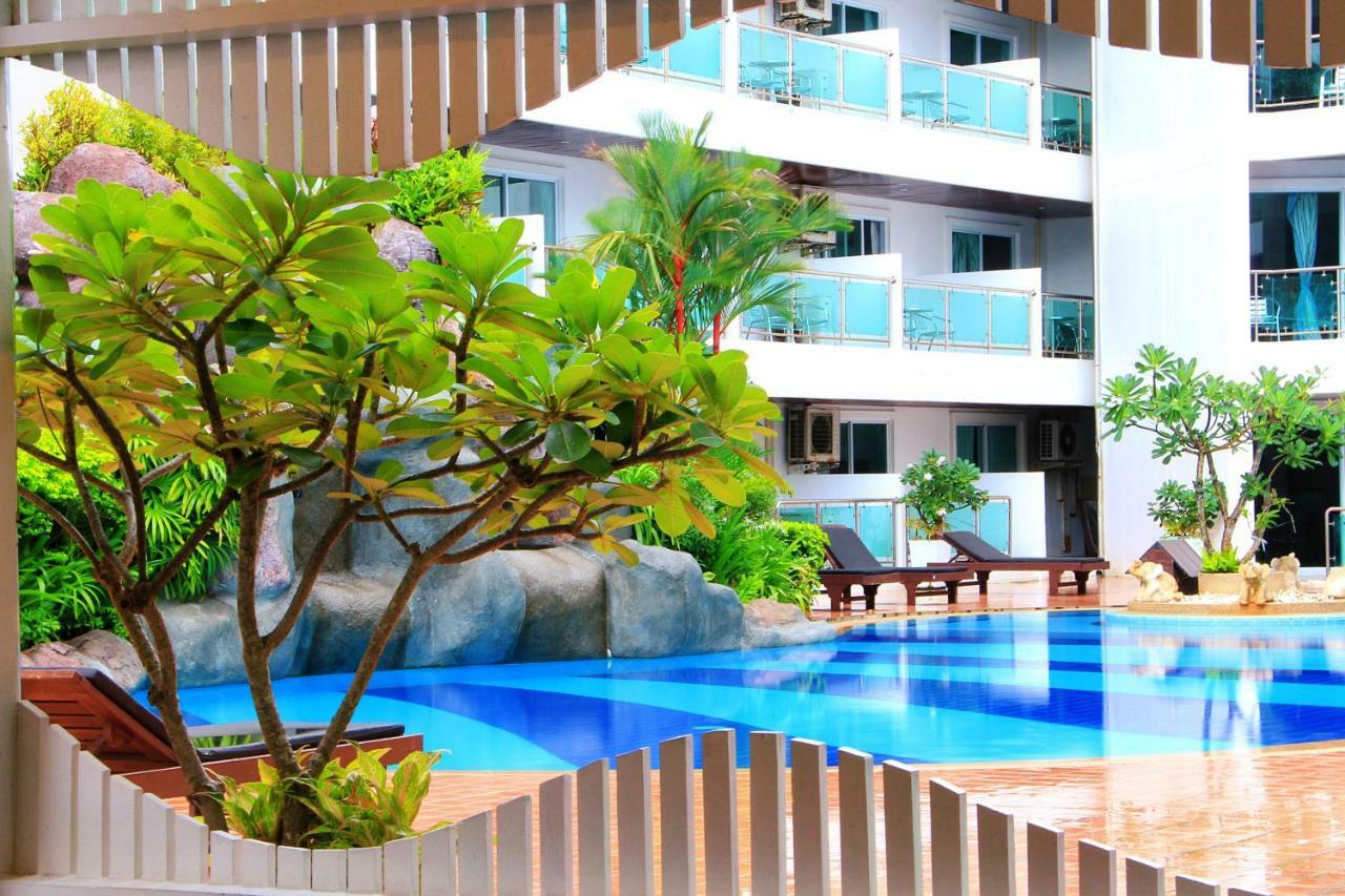Dragon Beach Resort Jomtien Pattaya Bagian luar foto