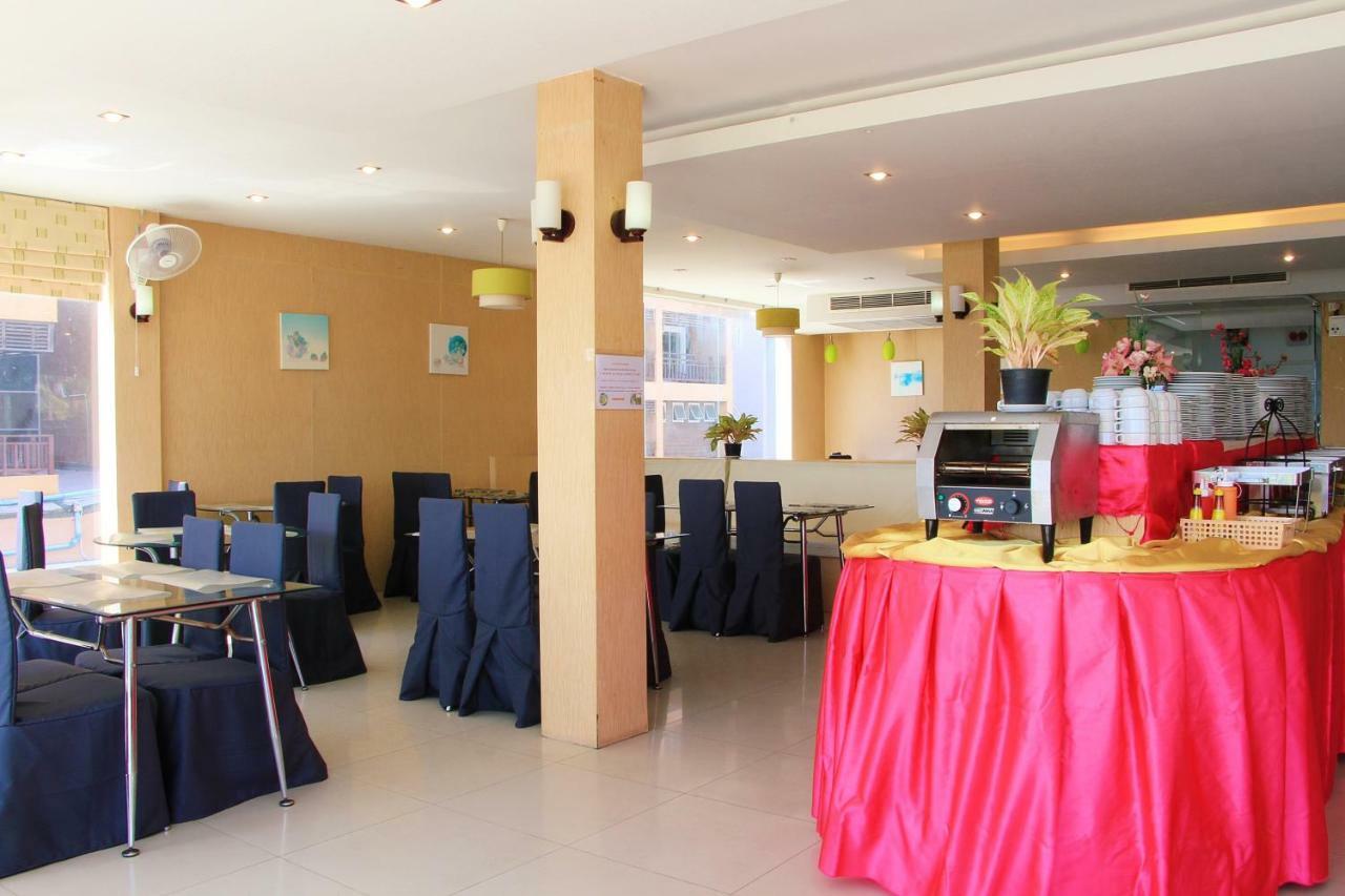 Dragon Beach Resort Jomtien Pattaya Bagian luar foto
